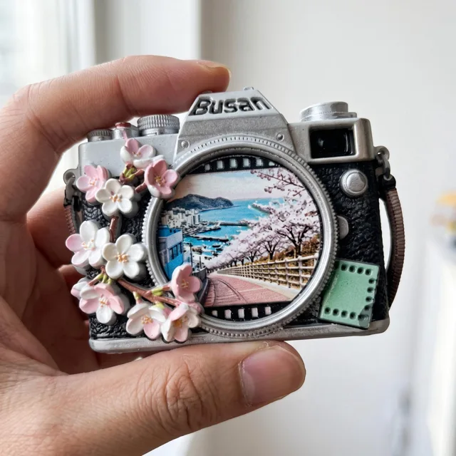 Camera Refrigerator Magnet: 3D Resin Cherry Blossom Travel Souvenir — product photo 7