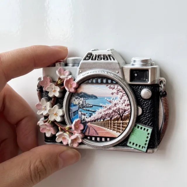 Camera Refrigerator Magnet: 3D Resin Cherry Blossom Travel Souvenir — product photo 5
