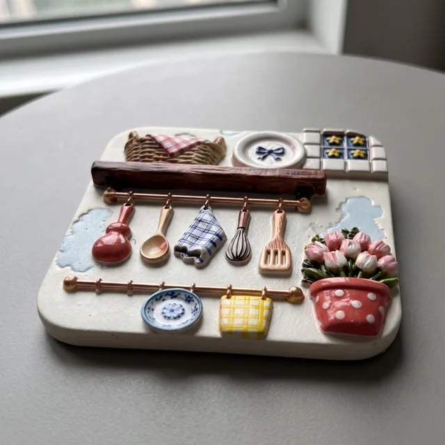 Kitchen Fridge Magnet: Raised Utensil and Tulip Resin Decor — product photo 9