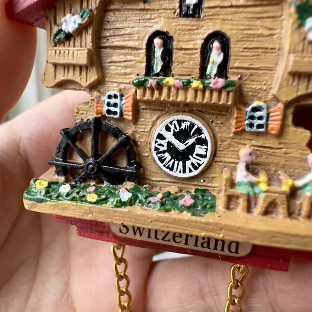 Cuckoo Clock Fridge Magnet: 3D Resin Chalet Souvenir With Hanging Cones — product photo 8